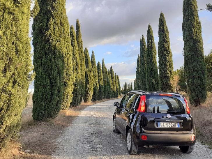 Jak Wynająć Samochód W Toskanii