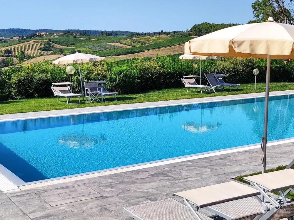 Gambassi Santa Cristina | Agroturystyka z basenem