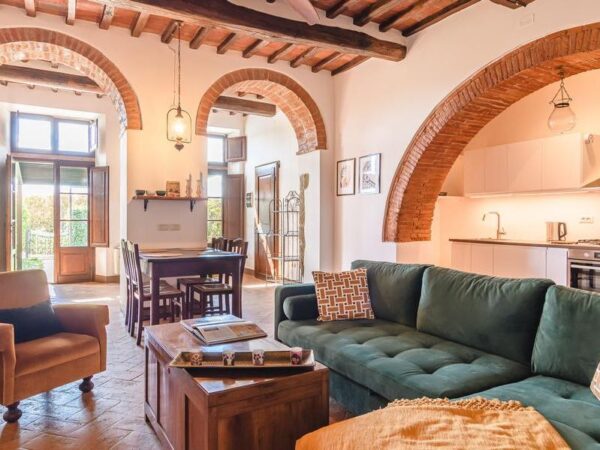 Apartament z basenem blisko Cortony