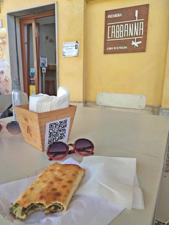 Modica, scaccia