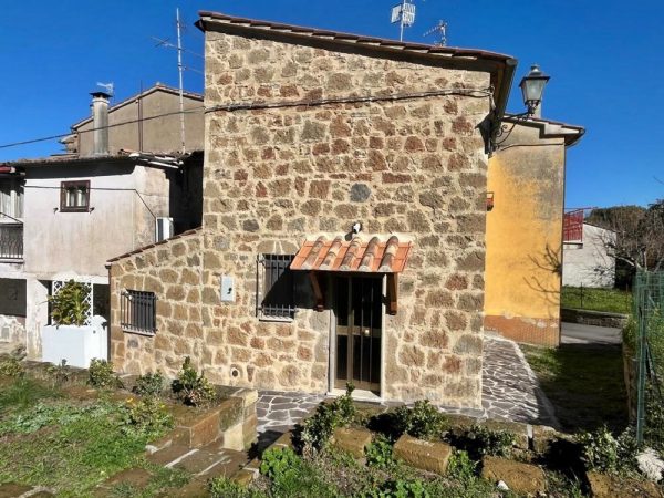 Tani domek na sprzedaż w Toskanii