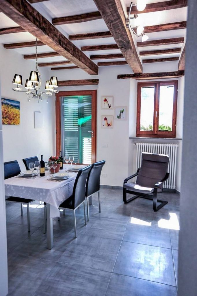 Mieszkanie z ogrodem i garażem na sprzedaż w Toskanii