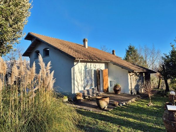 Dom w górach na sprzedaż, Toskania